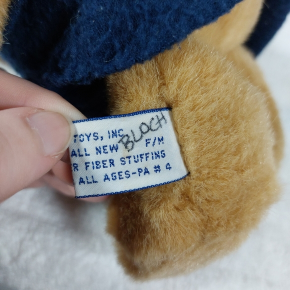 Vintage Paddington Bear Eden Wind Up Musical Plush Stuffed Animal 1988 Red Hat - Picture 4 of 5